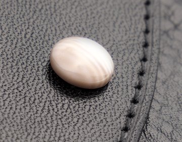 縞模様のフリント装飾